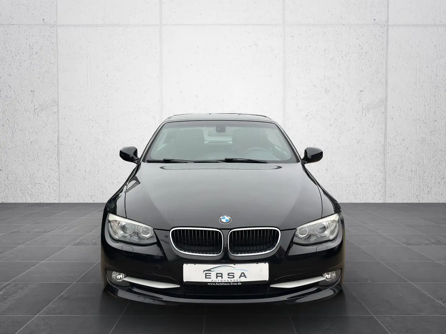 BMW 320 d Cabrio*Leder*Navi*Sportsitze*Xenon*19Zoll Schwarz - 2