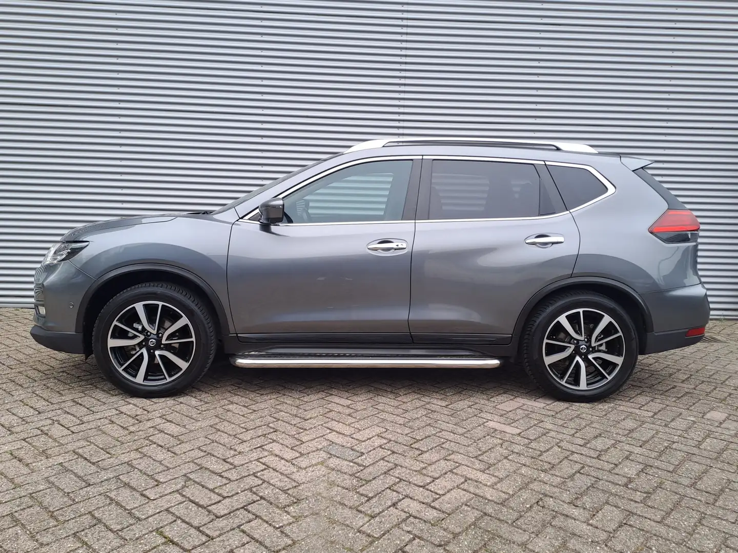 Nissan X-Trail 1.3 DIG-T Tekna | Bose | Automaat | Leer | Trekhaa Grijs - 2