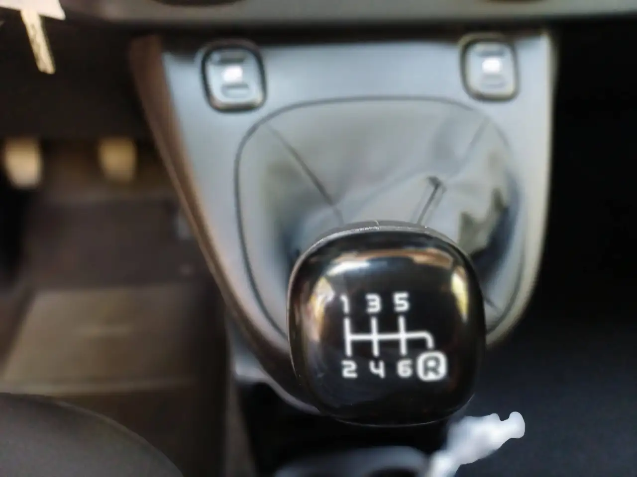 Fiat Panda Pandina 1.0 FireFly S&S Hybrid Icon Vettura Nuova, миниатюра 22