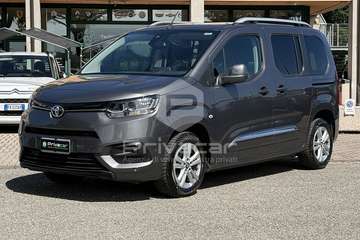 Proace City Verso 1.2 110 CV S&S Short D Executive ***FULL***TETTO***SEDILI RISCALDATI***KEYLESS***RETROCAMERA***