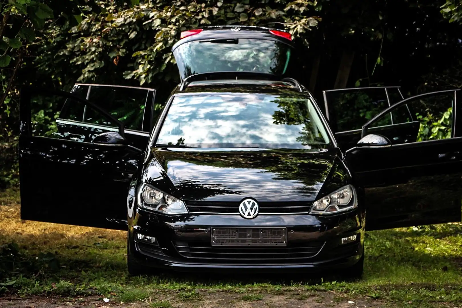 Volkswagen Golf Variant Comfortline BMT Schwarz - 1