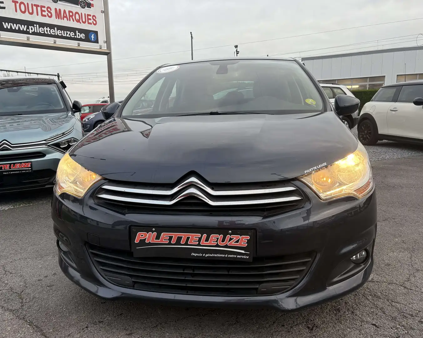 Citroen C4 C4 1.6 HDi Business/REGULARISATEUR/CLIM/BLUETHOOTH Bleu - 2