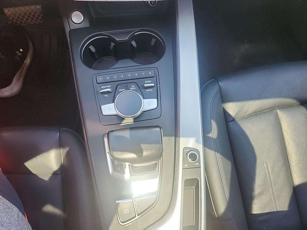 2017 Audi A4 Progressiv thumb 16