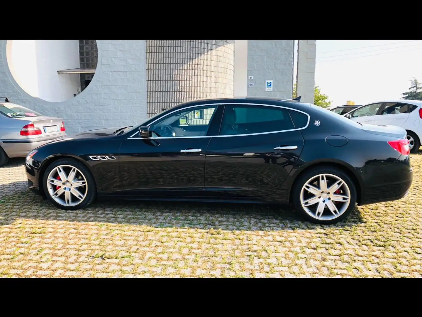 Maserati Quattroporte Quattroporte VI 20133.0 V6 S Q4 auto Zwart - 2