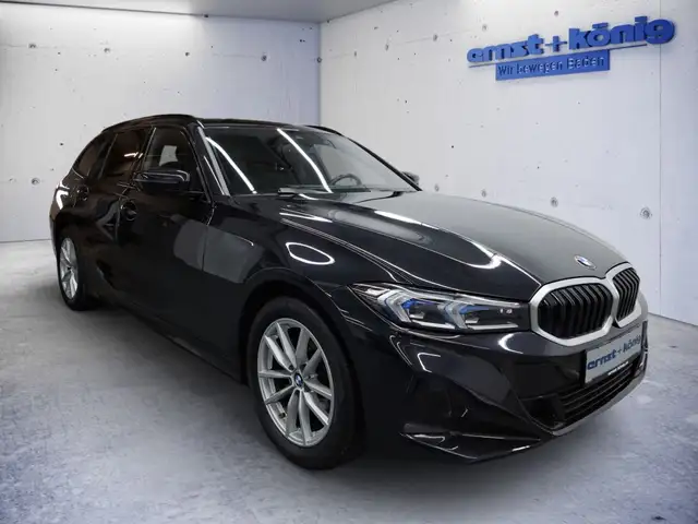 BMW 3 Series view 2