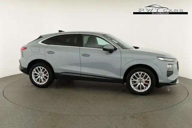 Audi Q3 Sportback TFSI quattro 150 kW quattro, AHK, Nav... Ansicht 24