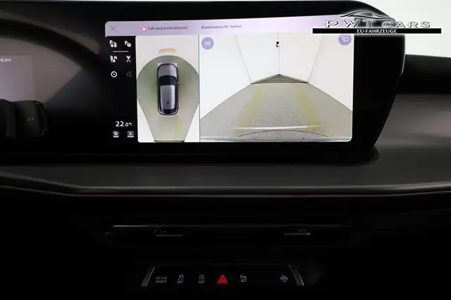 Audi Q3 Sportback TFSI quattro 150 kW quattro, AHK, Nav... Ansicht 6