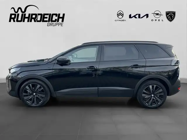 Peugeot 5008 view 2