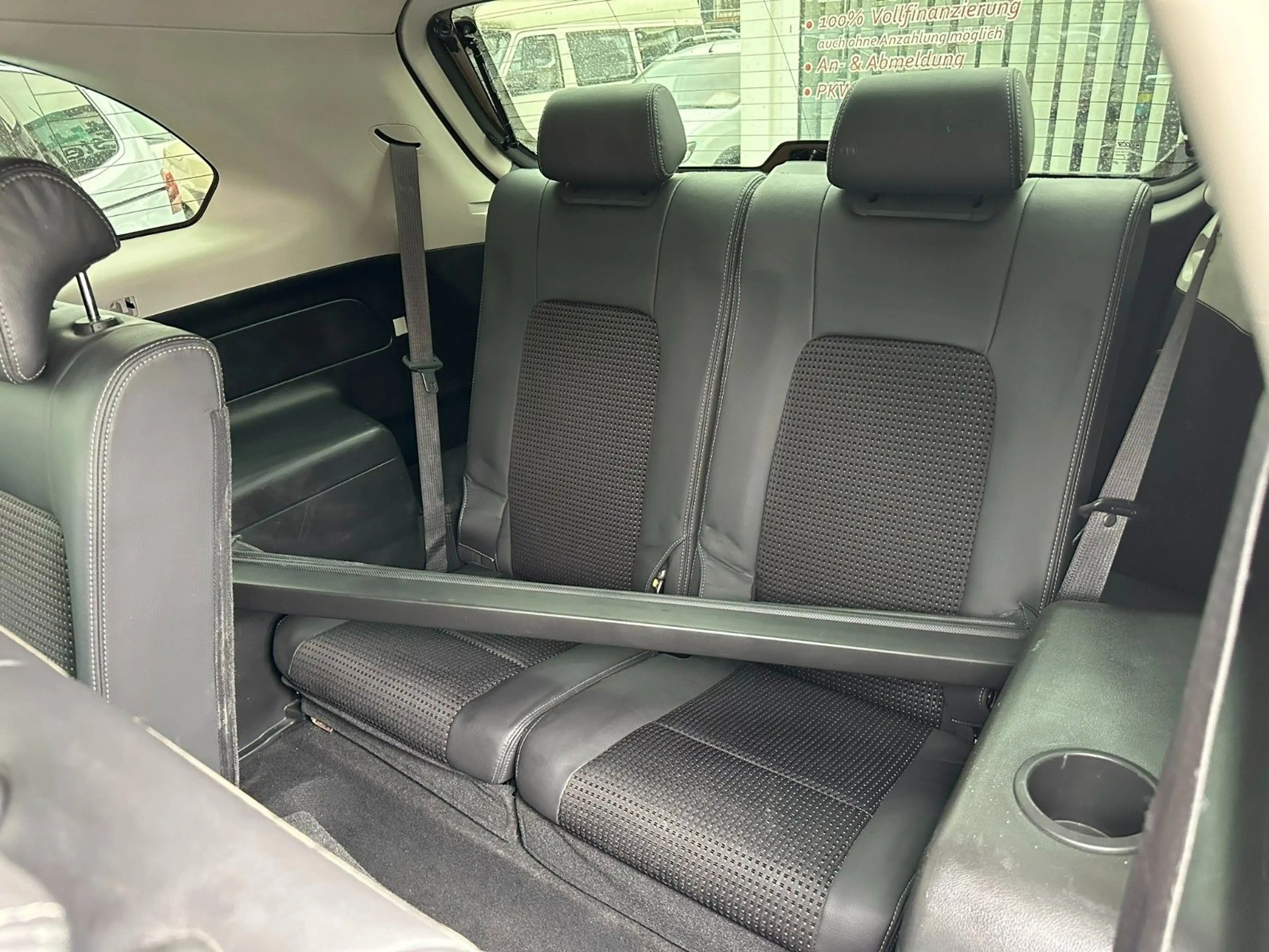Chevrolet Captiva 2.4 LT 7-Sitzer — photo 14