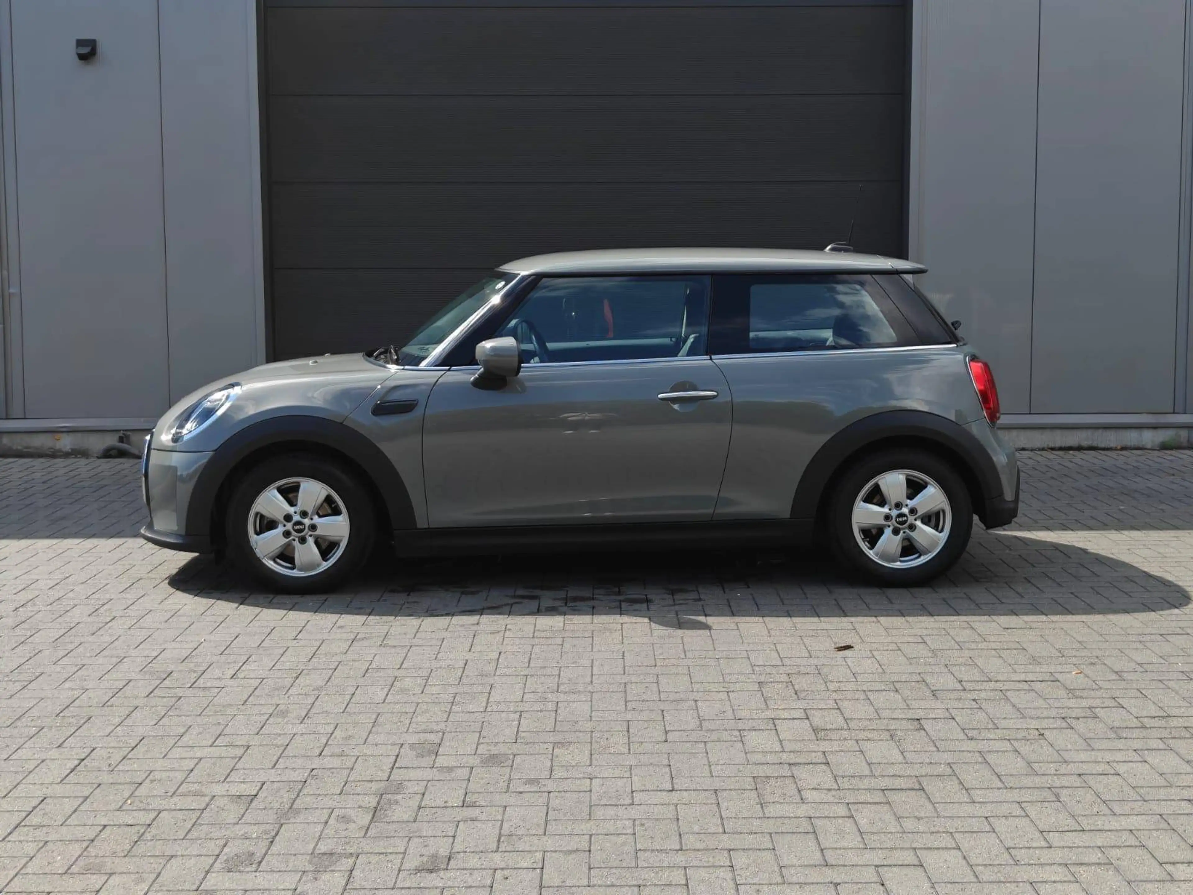MINI One Navigatie/LED/sfeerverlichting — photo 2