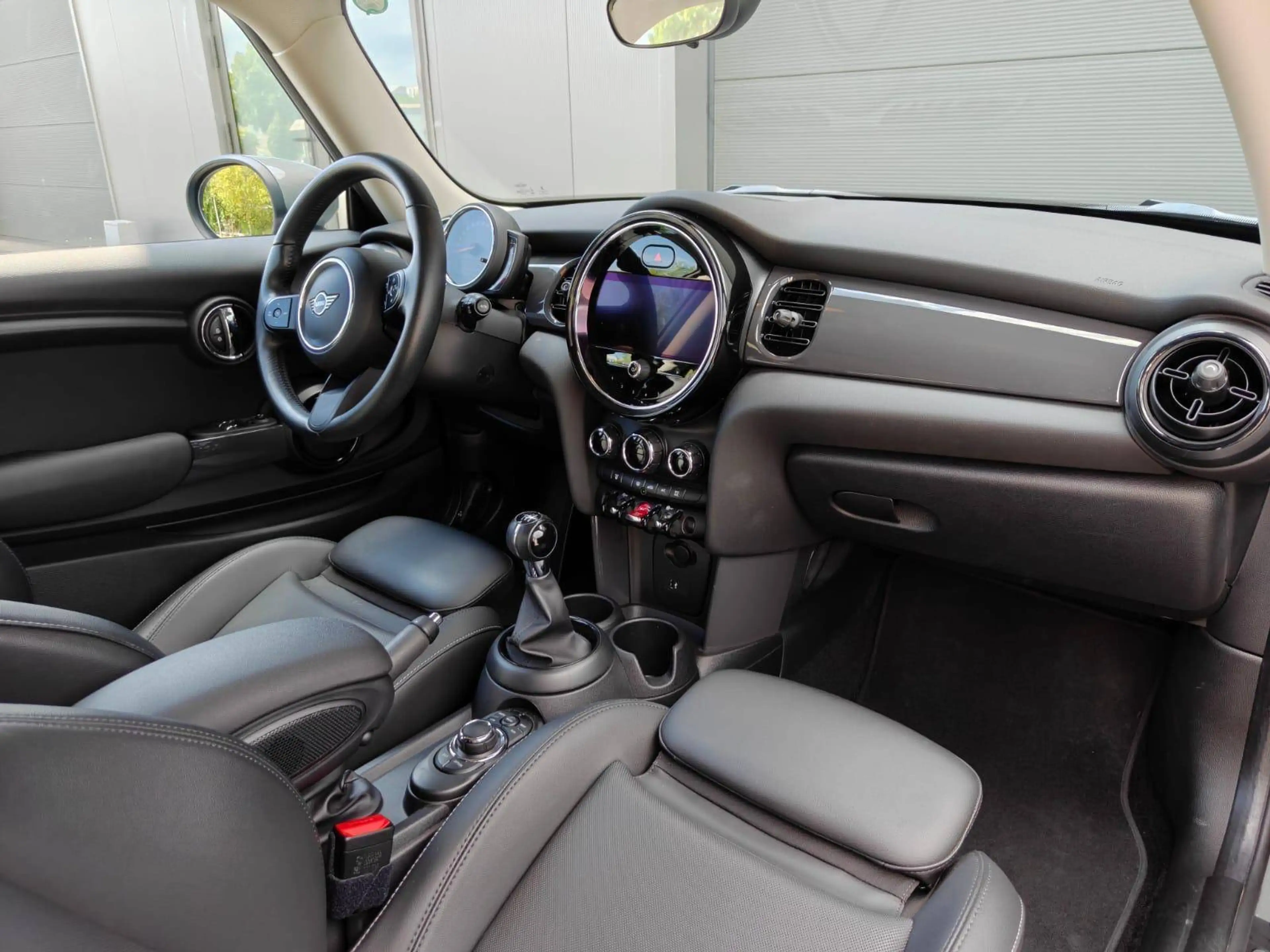 MINI One Navigatie/LED/sfeerverlichting — photo 8