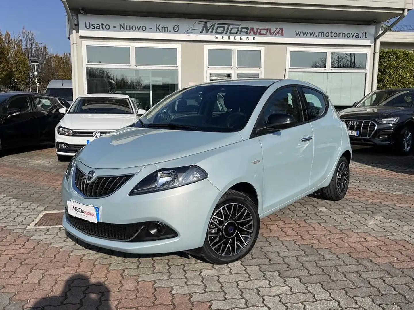 Lancia Ypsilon 1.0 firefly hybrid Gold s&s 70cv 5p.ti - 1