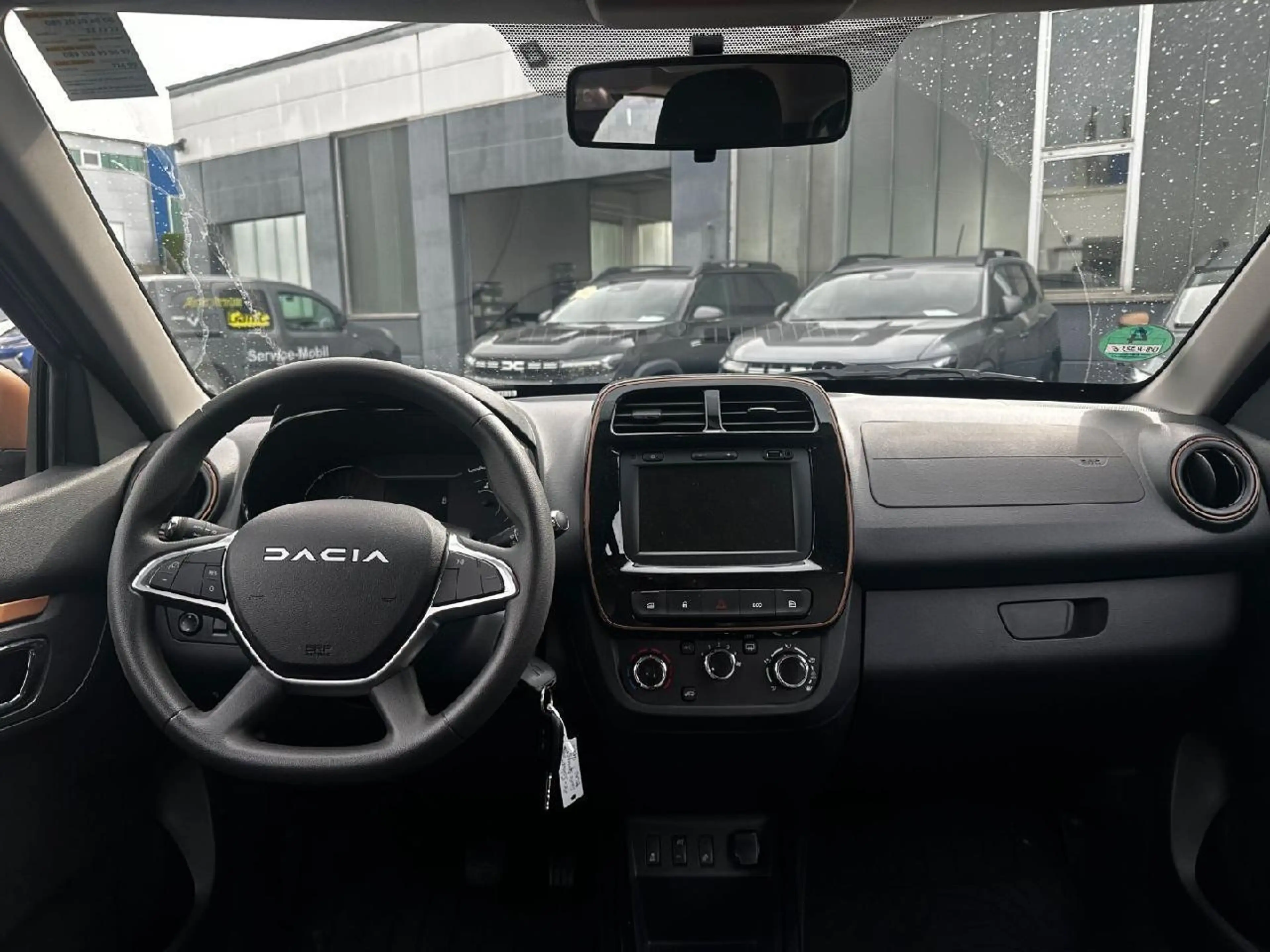 Dacia Spring Extreme — photo 4