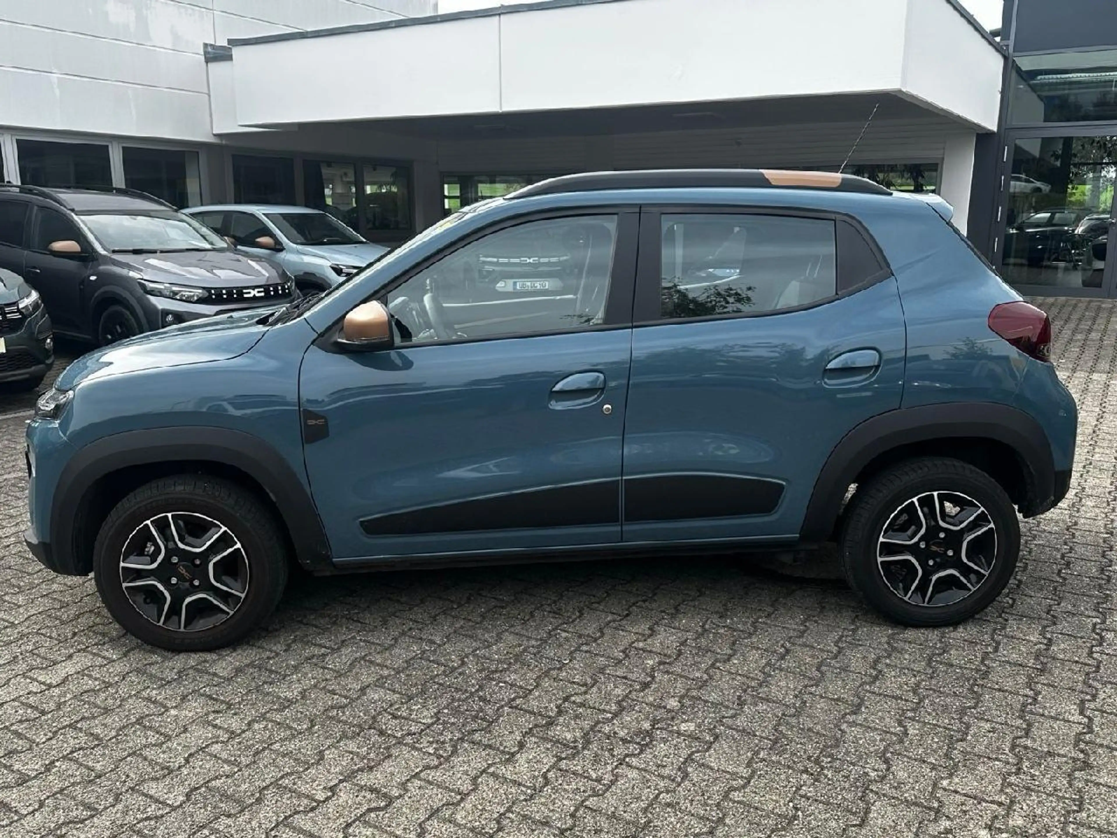 Dacia Spring Extreme — photo 2