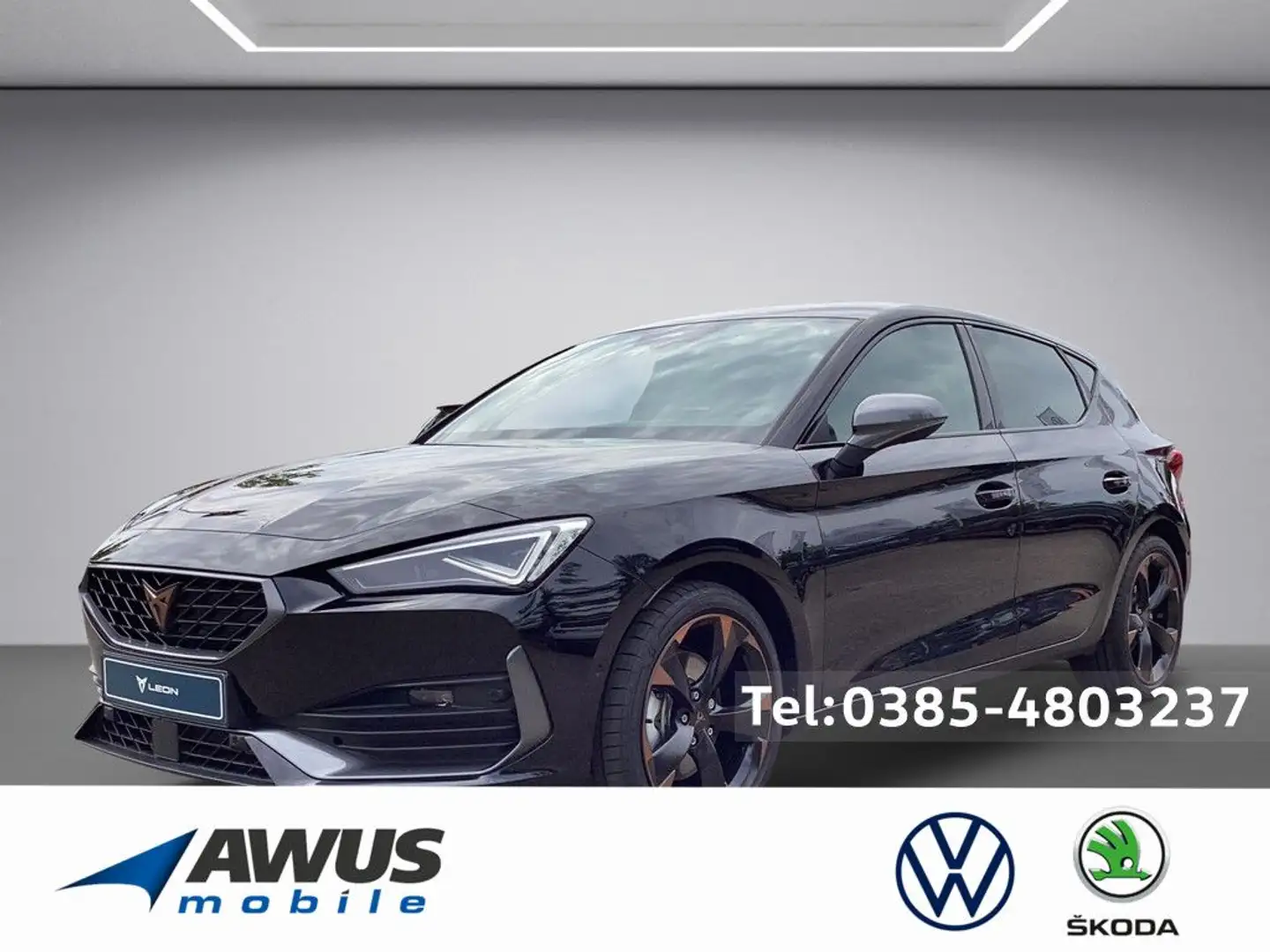 CUPRA Leon 1.5 TSI PDC SHZ KAMERA NAVI MATRIX-LED ACC Schwarz - 1