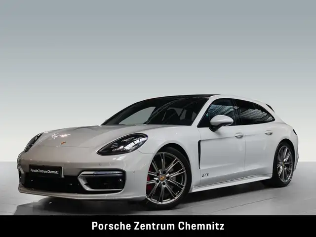 Porsche Panamera main image