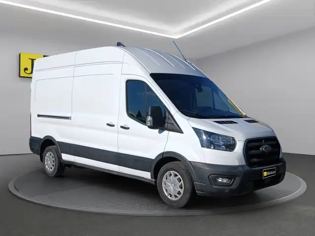 Ford Transit view 7