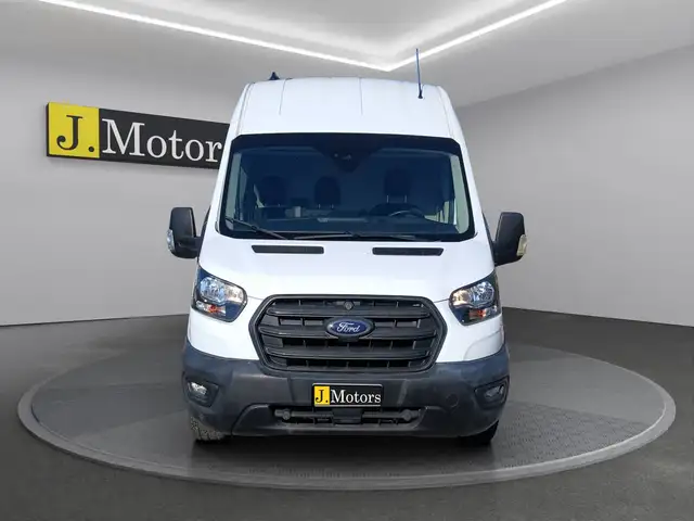 Ford Transit view 8