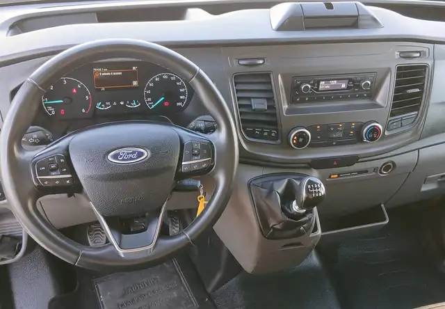Ford Transit view 10