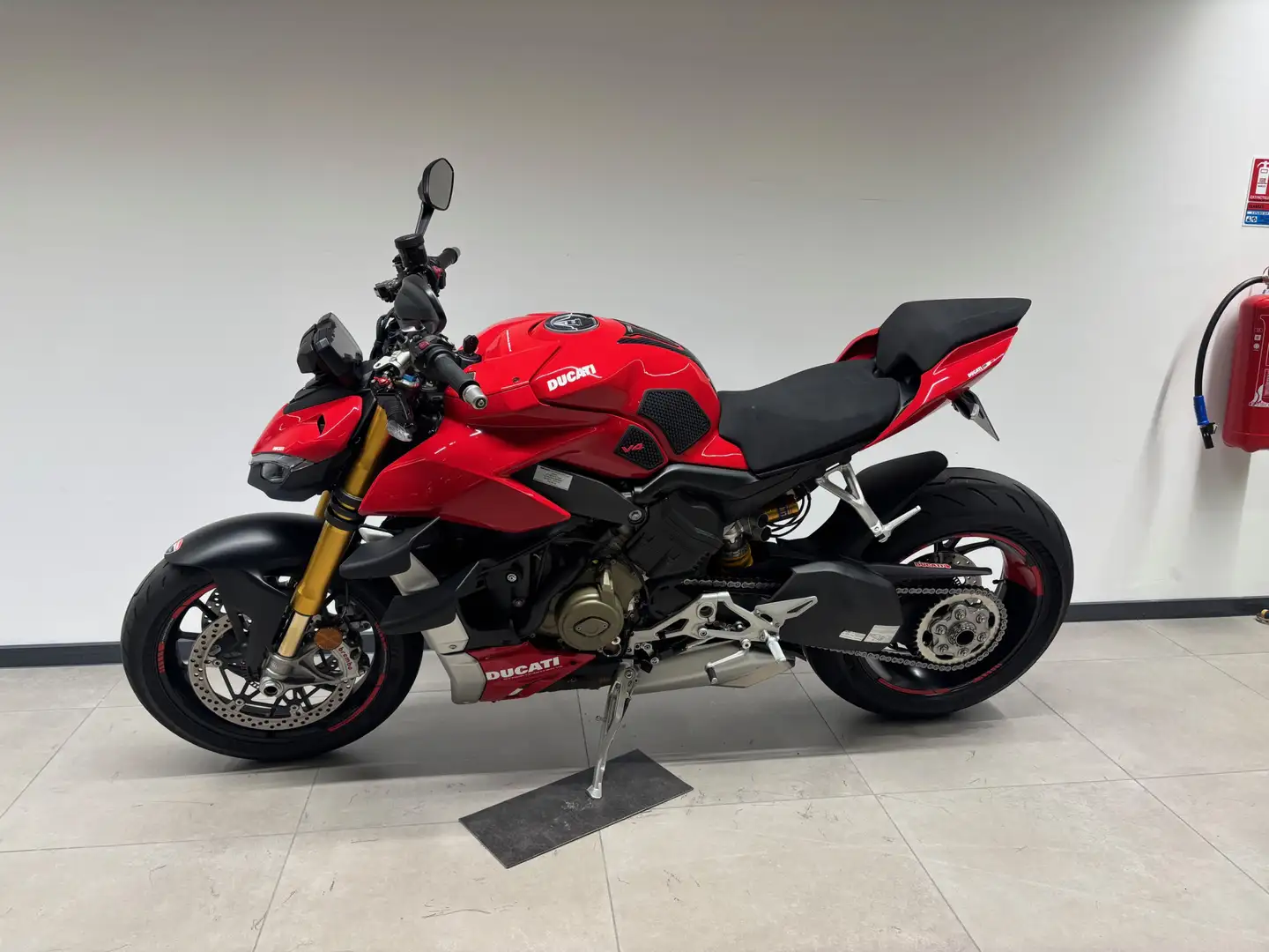 Ducati Streetfighter Rood - 1