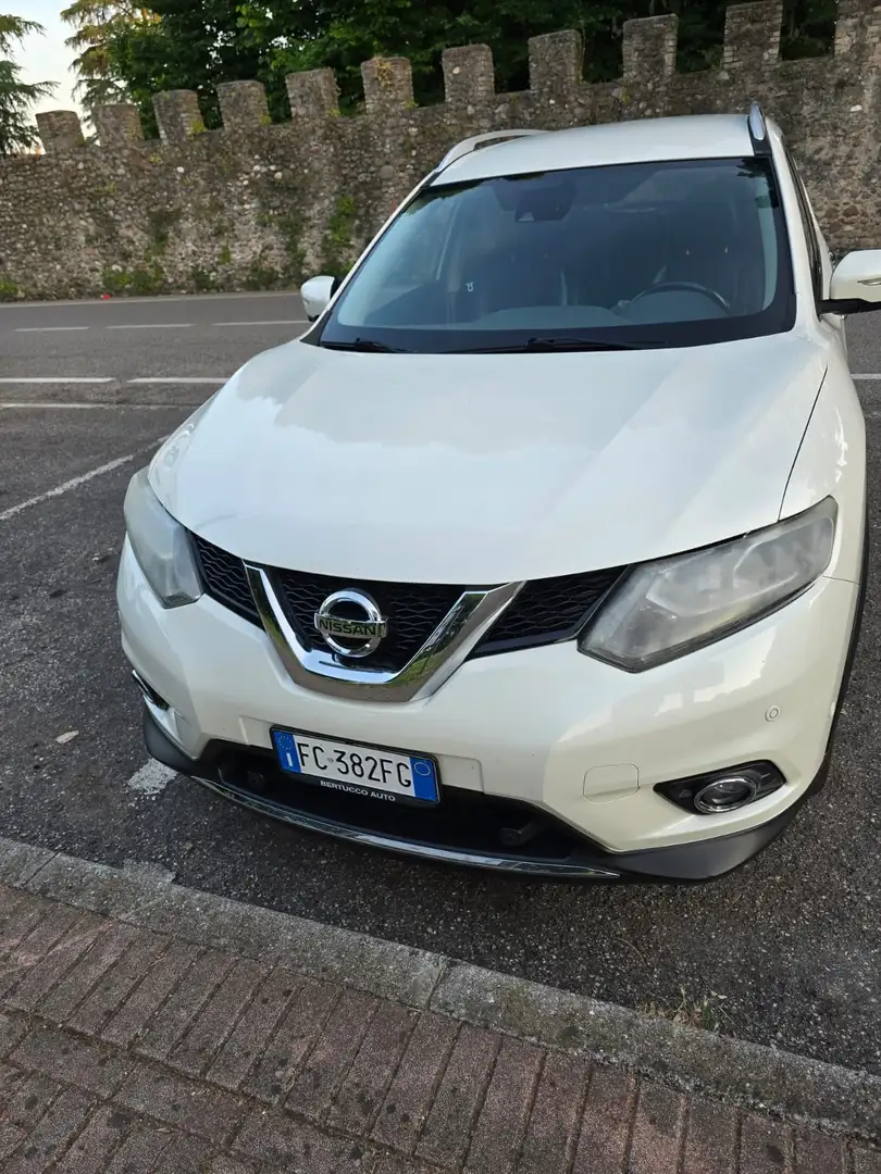 Nissan X-Trail 1.6 dci Business 2wd xtronic E6 - 1
