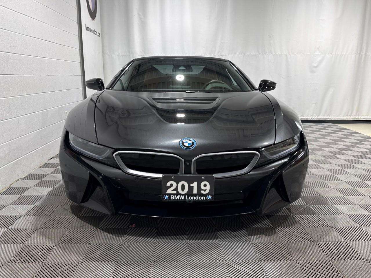 2019 BMW i8 VdpUrlEn — photo 1