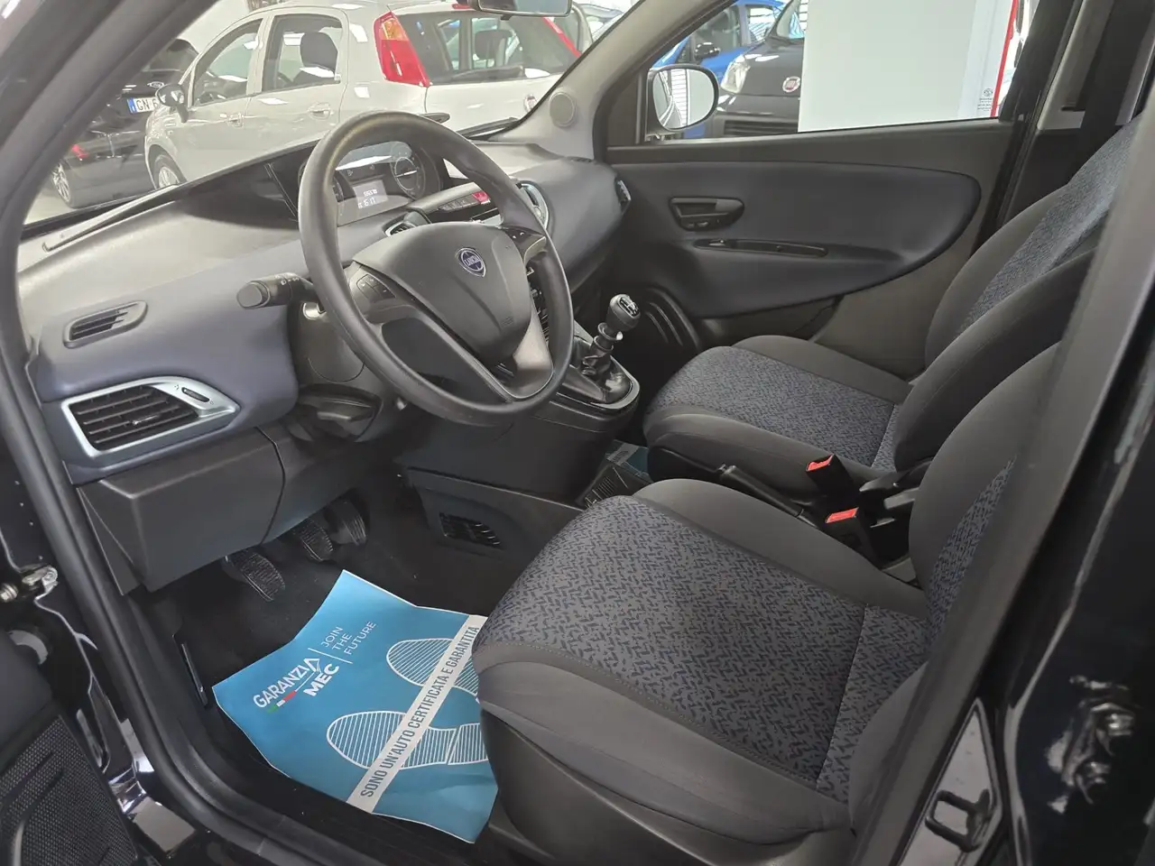 Lancia Ypsilon 2024 — фото 7
