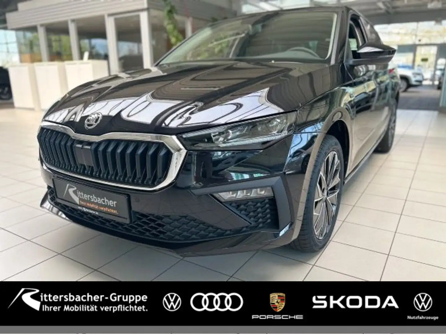 Skoda Scala Tour 1,0 TSI 85 kW 7-Gang-DSG Verfügbar ab Schwarz - 1