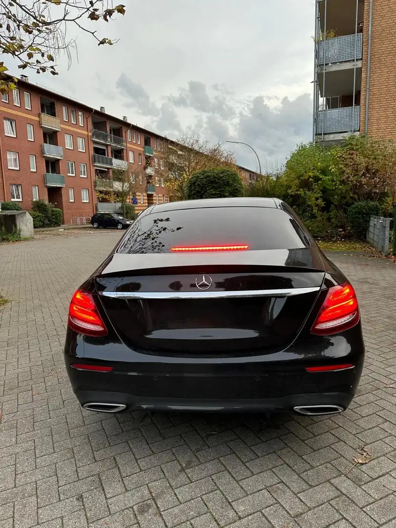 Mercedes-Benz E 300 d 9G-TRONIC AMG Line - 2