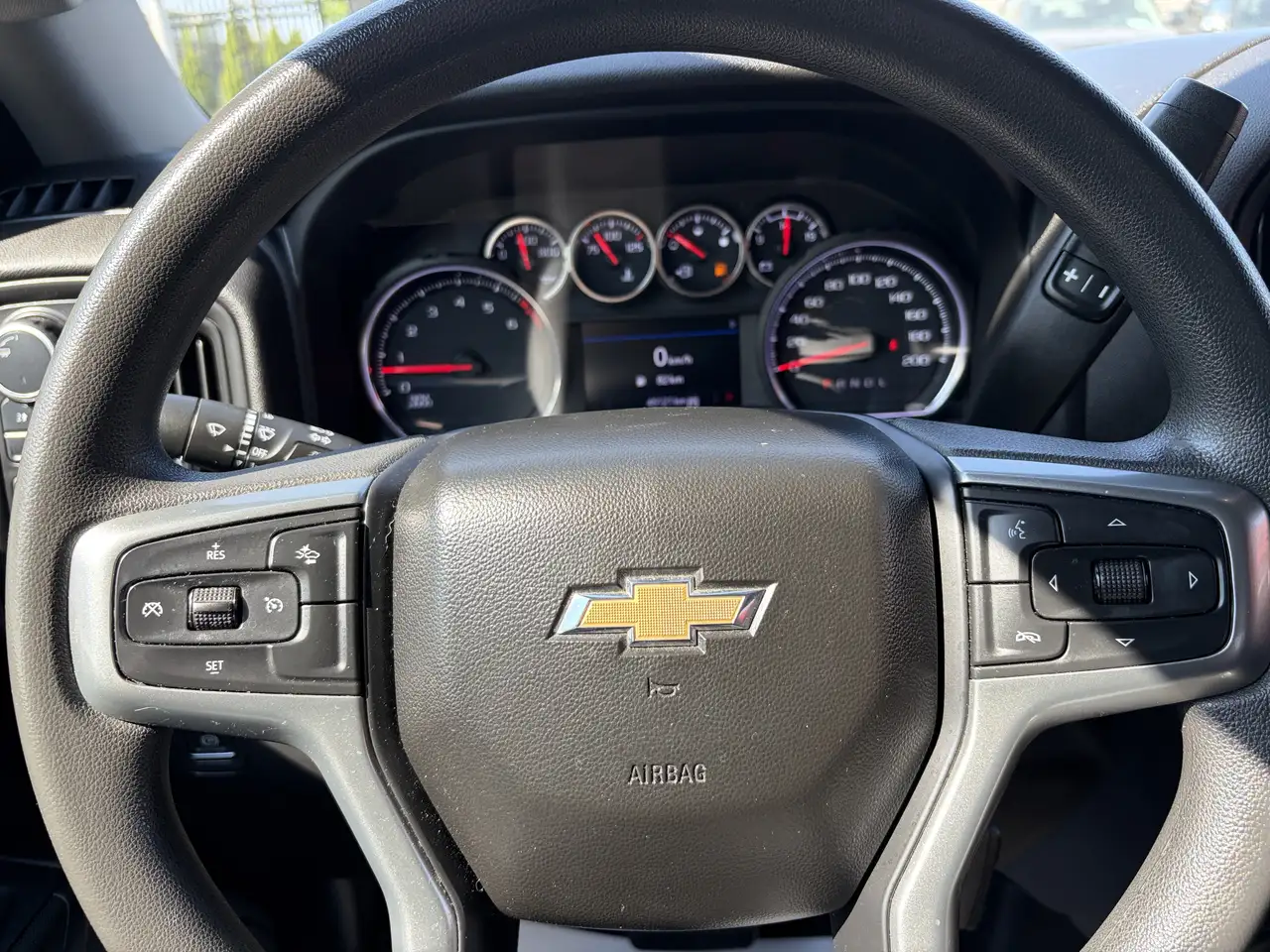 Chevrolet Silverado 2500 photo Chevrolet Silverado 2500