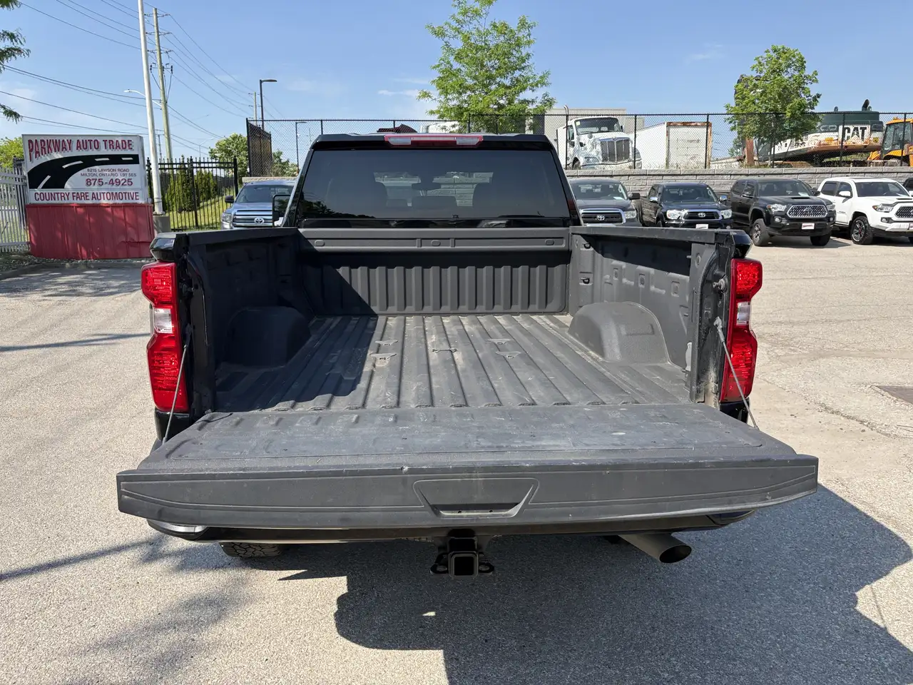 Chevrolet Silverado 2500 photo Chevrolet Silverado 2500