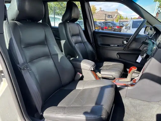 Volvo V70 view 12