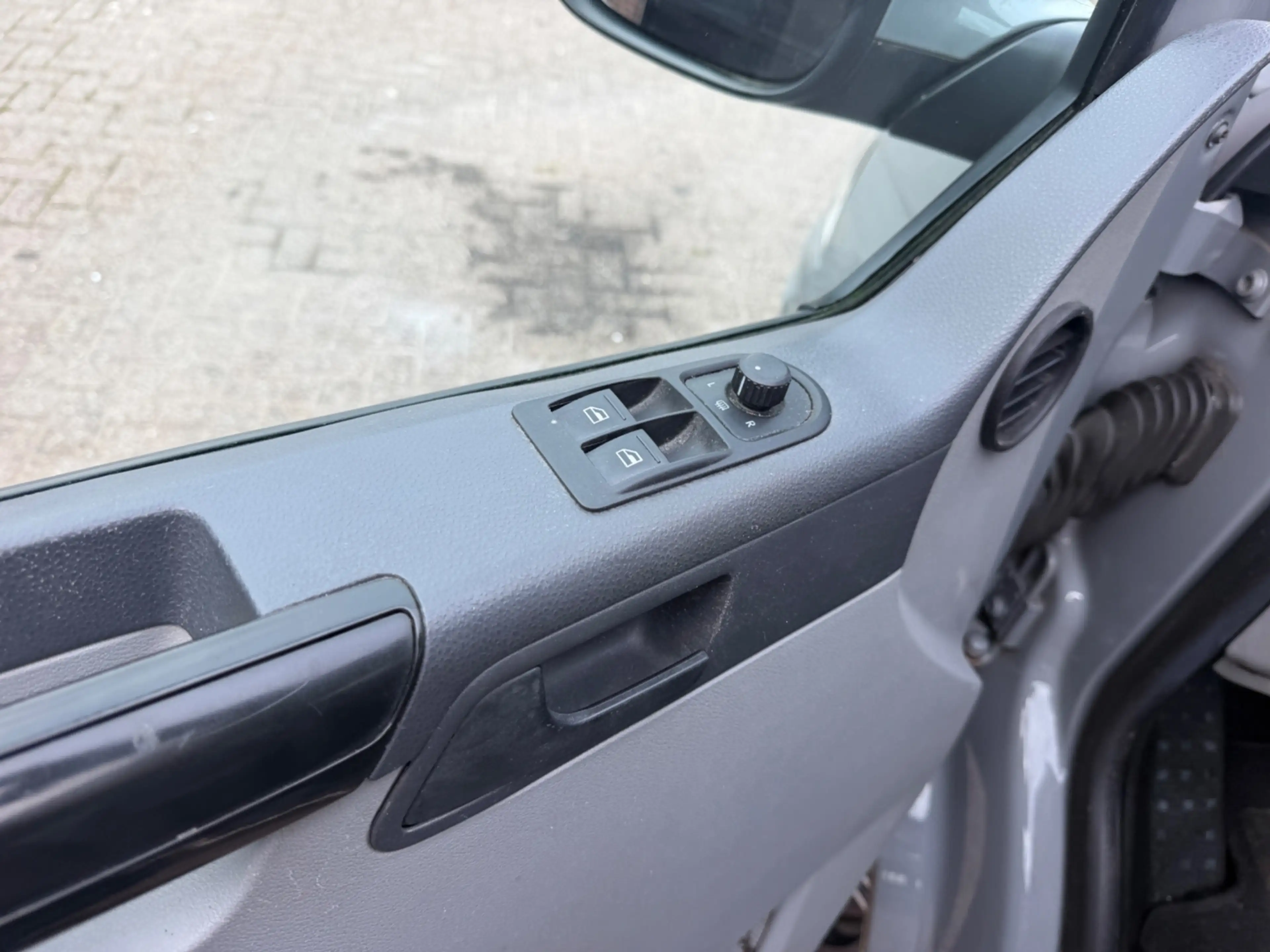 Volkswagen Transporter 2.0 TDI L2H1|180pk|dubbel cabine|airco|cruise.cont — photo 10