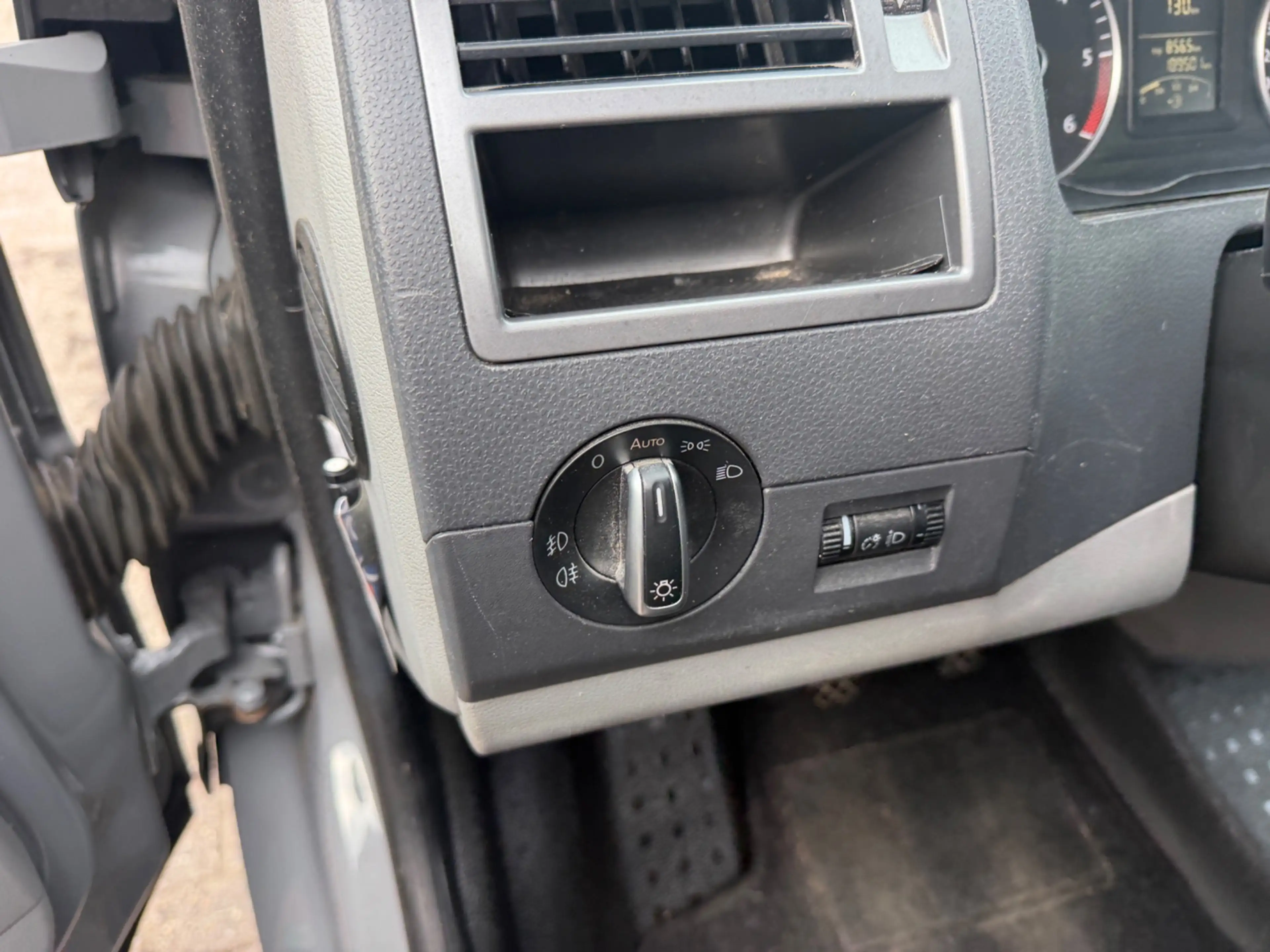Volkswagen Transporter 2.0 TDI L2H1|180pk|dubbel cabine|airco|cruise.cont — photo 12