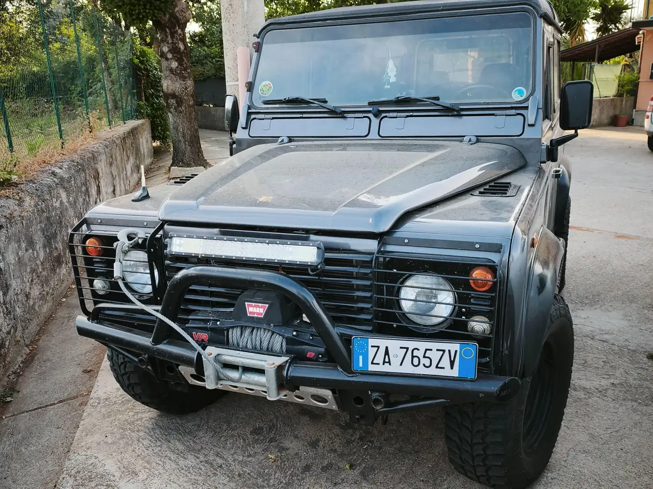 Land Rover Defender 90 2.5 td5 E SW, foto 3