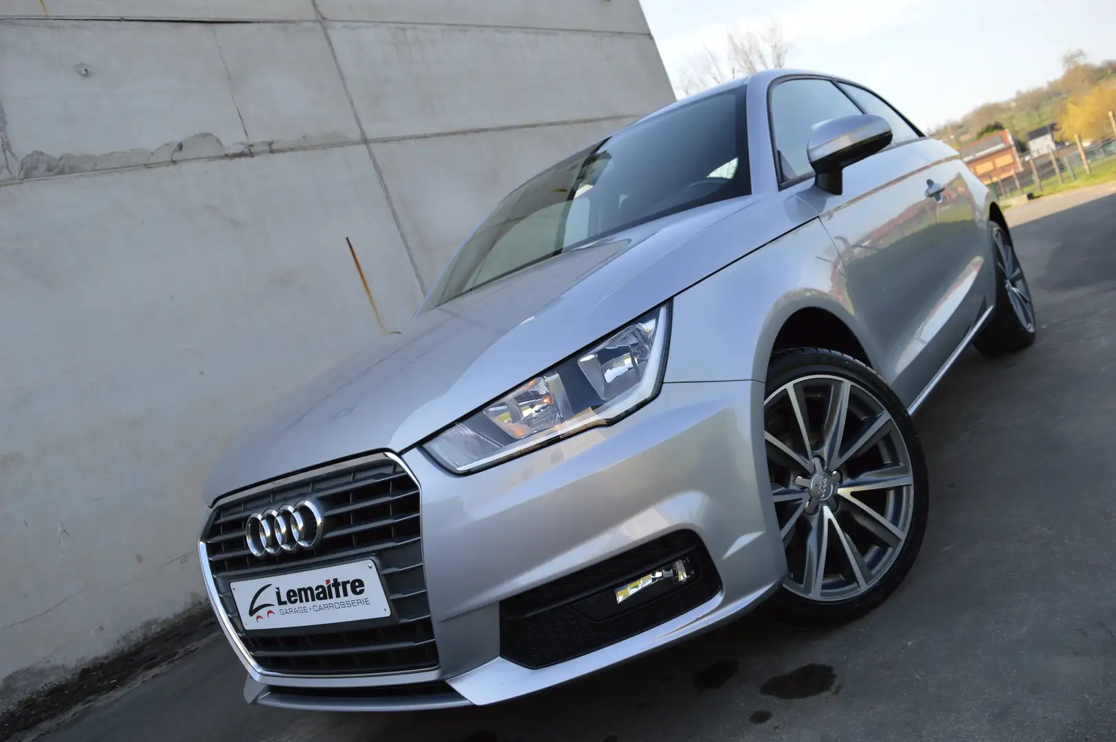 Audi A1 Sport 1.0 TFSI 95Pk Grijs - 1