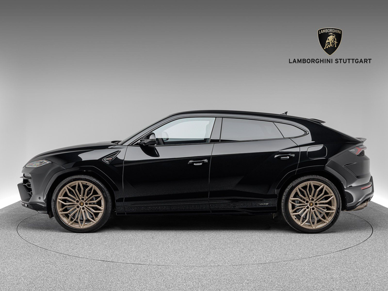 Lamborghini Urus SE — photo 3