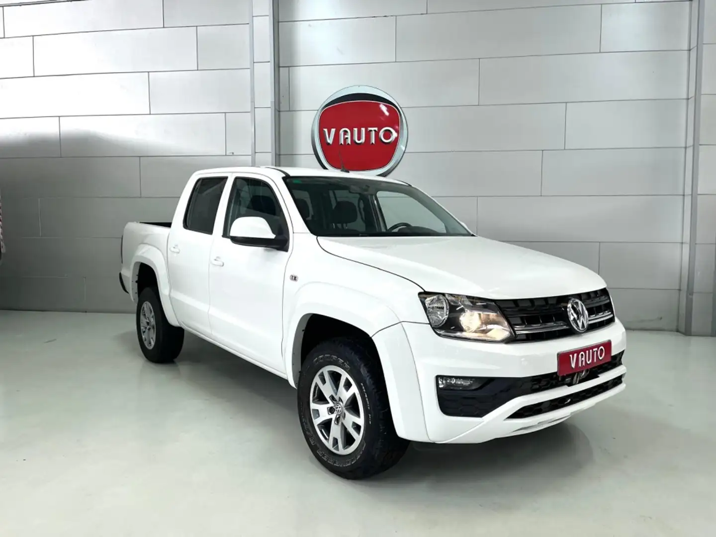 Volkswagen Amarok 3.0TDI Trendline Connectable 120kW Blanco - 2