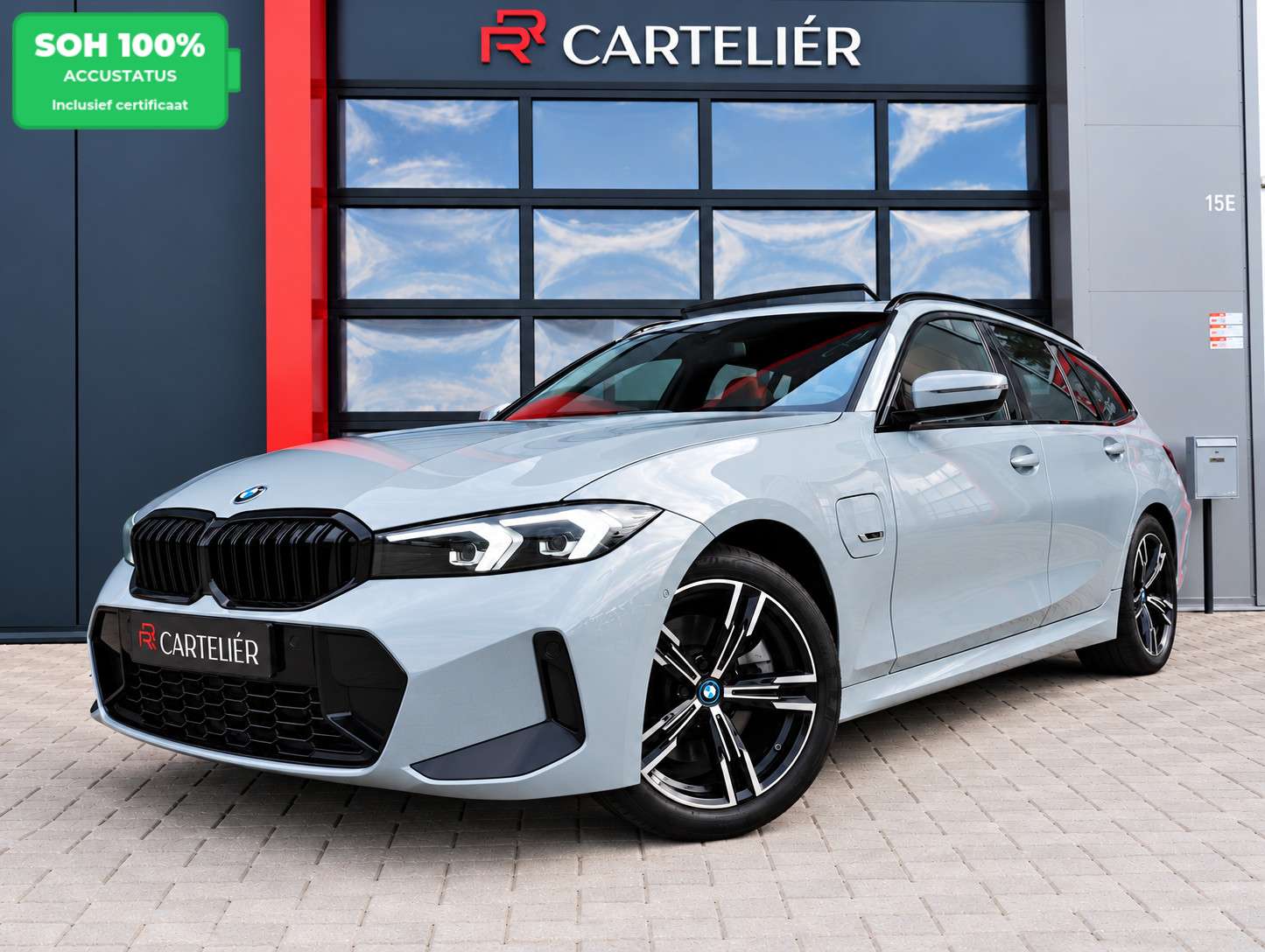 BMW 330