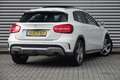 Mercedes-Benz GLA 250 Prestige | Panoramadak | Trekhaak | Navi | Cruise Wit - thumbnail 10