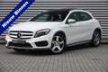 Mercedes-Benz GLA 250 Prestige | Panoramadak | Trekhaak | Navi | Cruise Wit - thumbnail 1