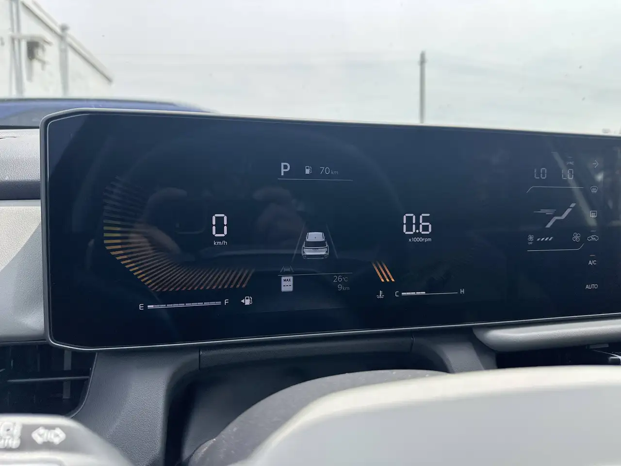 Kia Seltos снимка Kia Seltos