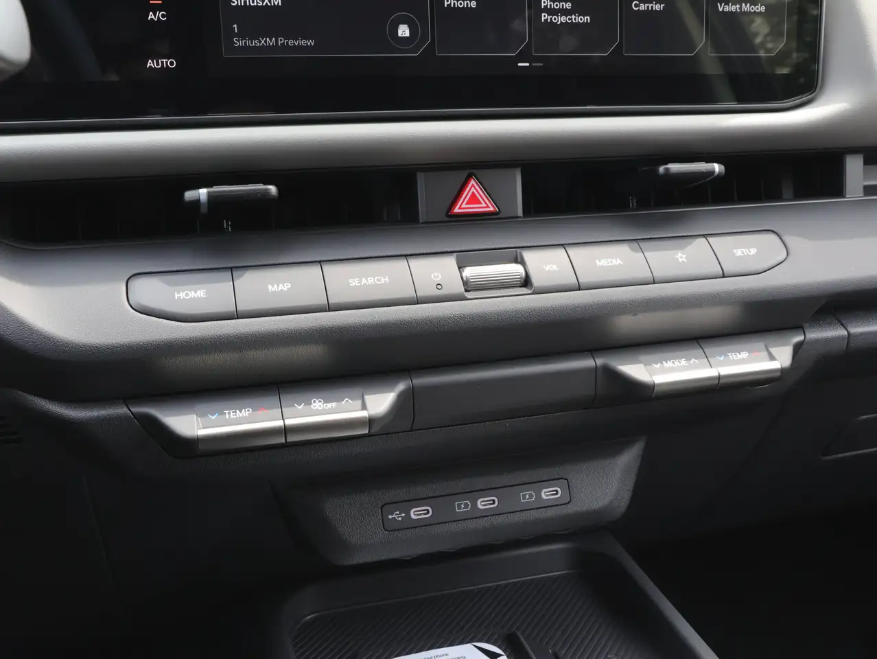 Kia Seltos снимка Kia Seltos