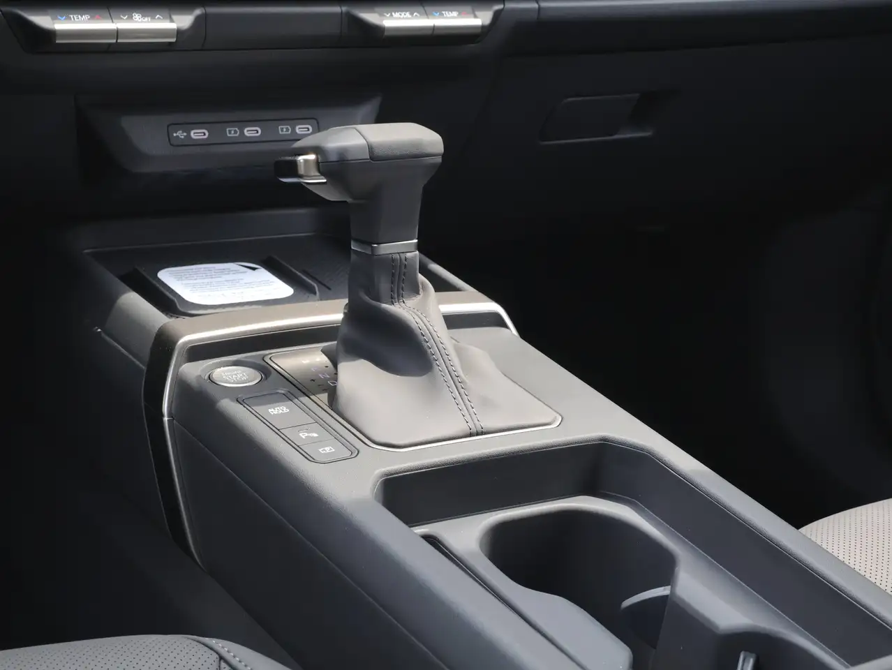 Kia Seltos снимка Kia Seltos