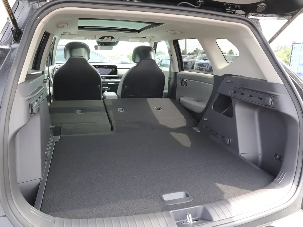 Kia Seltos снимка Kia Seltos