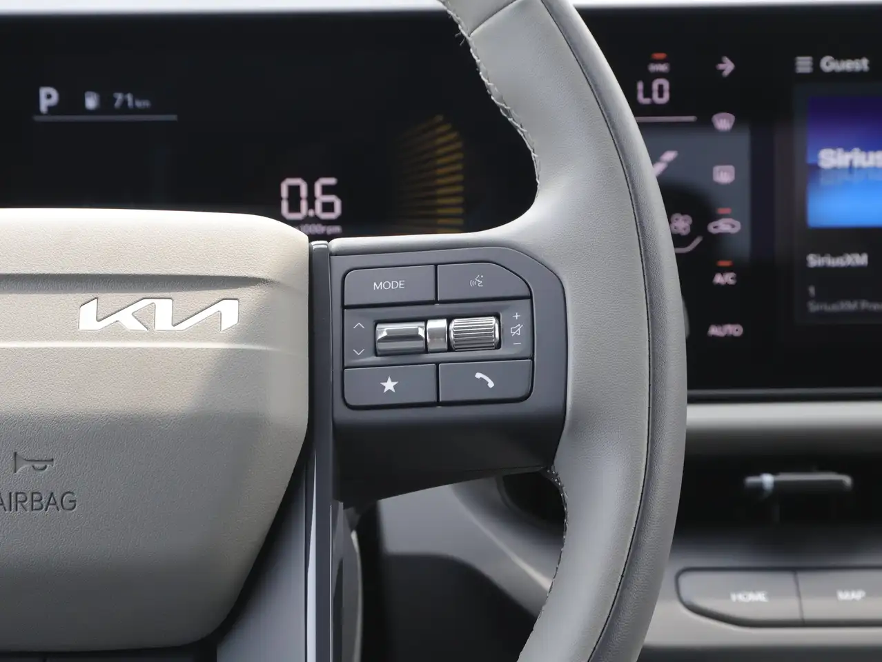 Kia Seltos снимка Kia Seltos