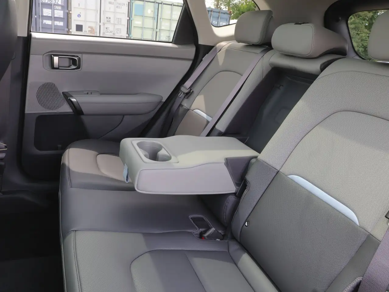 Kia Seltos снимка Kia Seltos