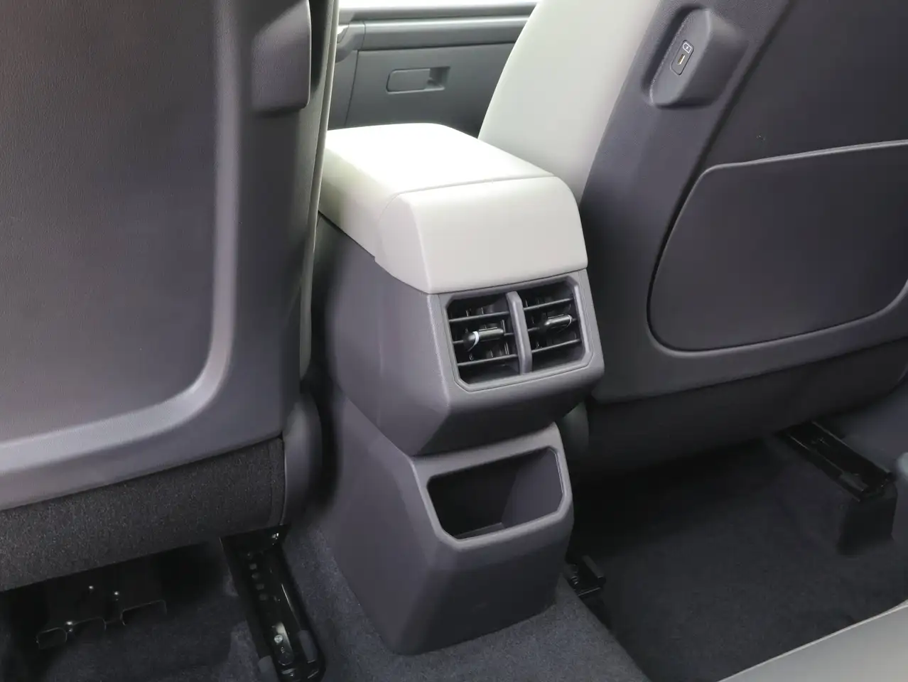 Kia Seltos снимка Kia Seltos
