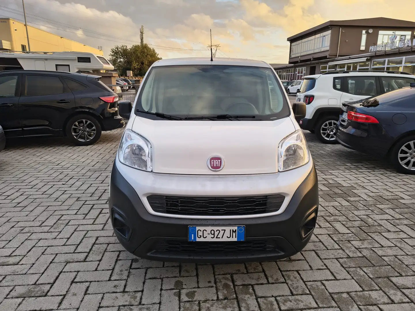 Fiat Fiorino CARGO / VAN 1.3 M-JET 95CV *IVA ESCLUSA* Bianco - 2