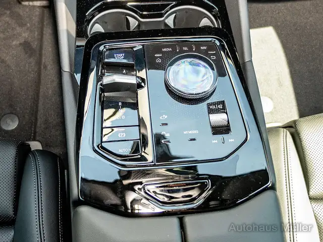 BMW I5 view 9